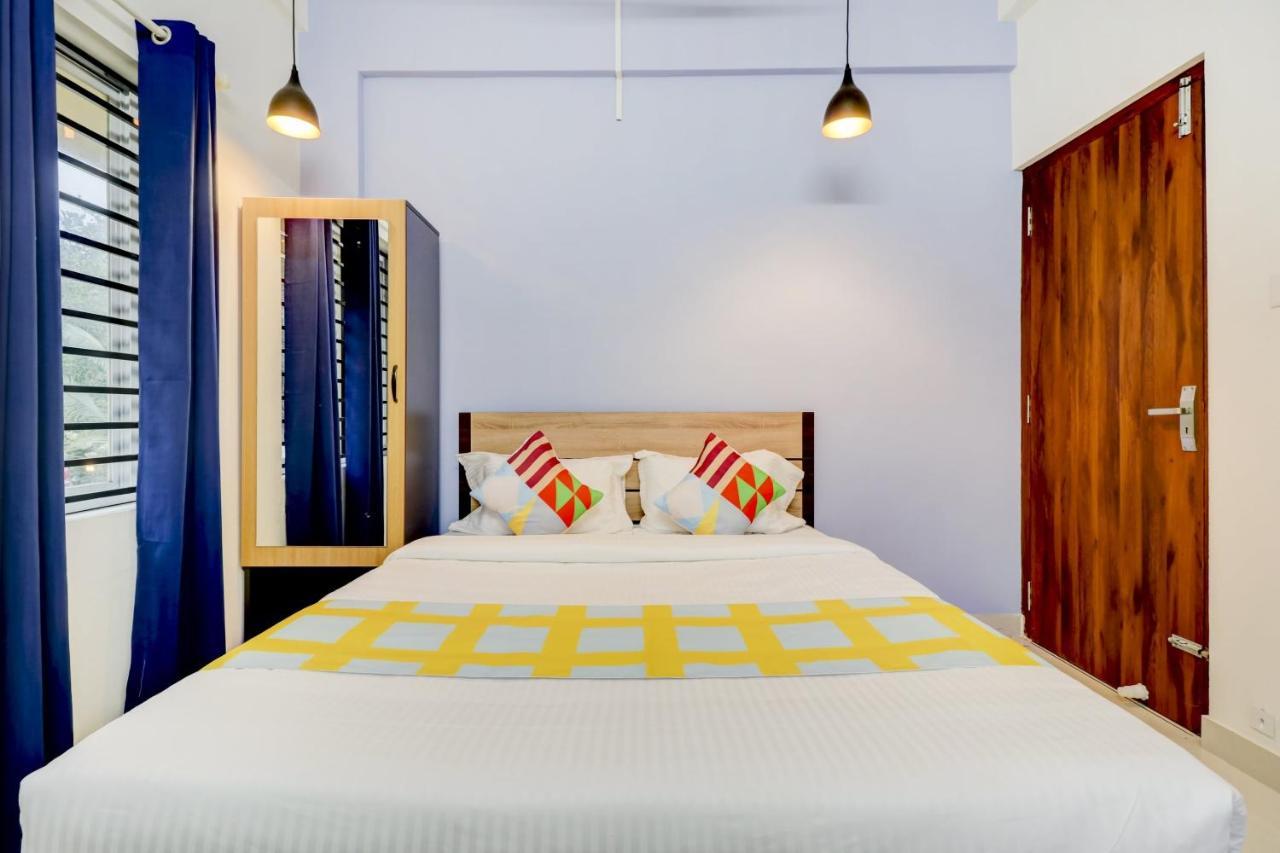 Oyo Home 78041 Luxurious Stay Sastha Homes Kozhikode Bagian luar foto