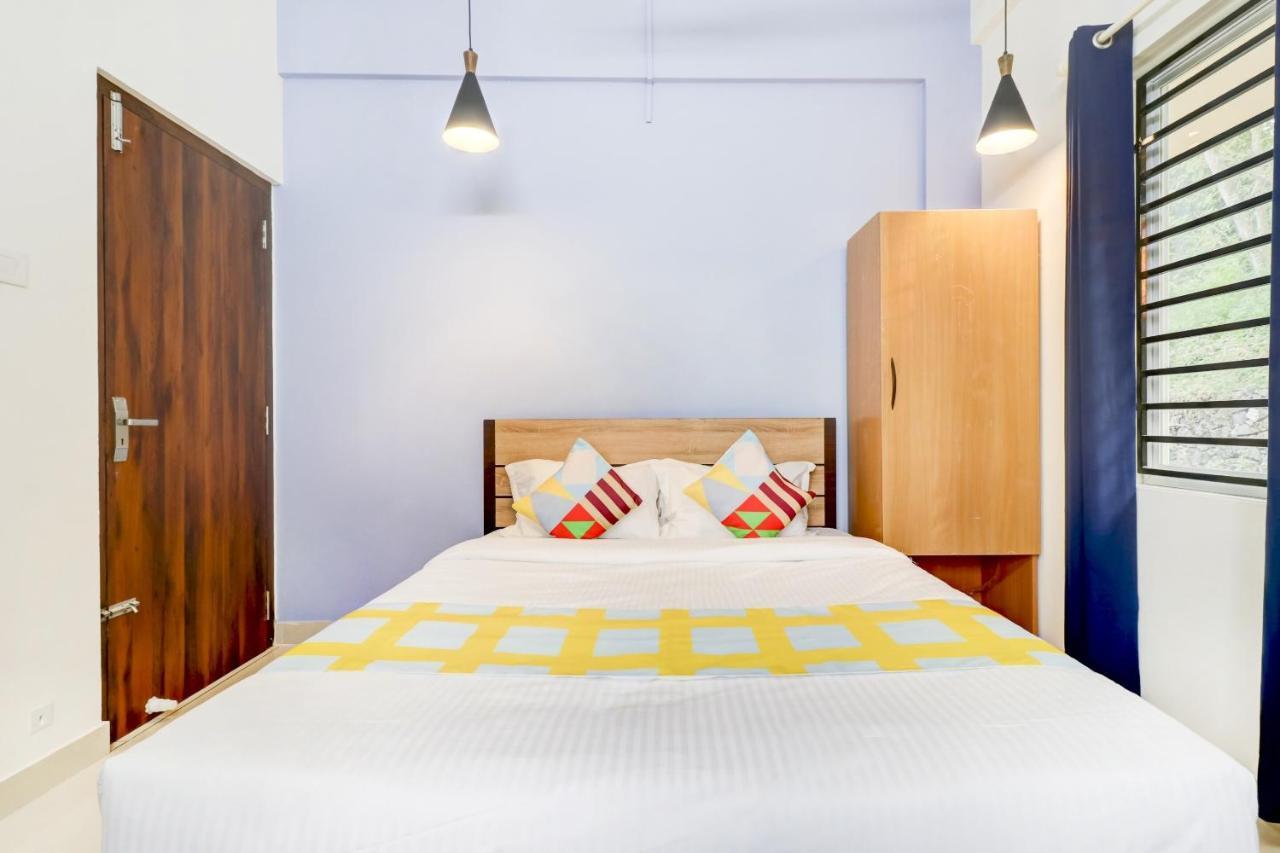 Oyo Home 78041 Luxurious Stay Sastha Homes Kozhikode Bagian luar foto