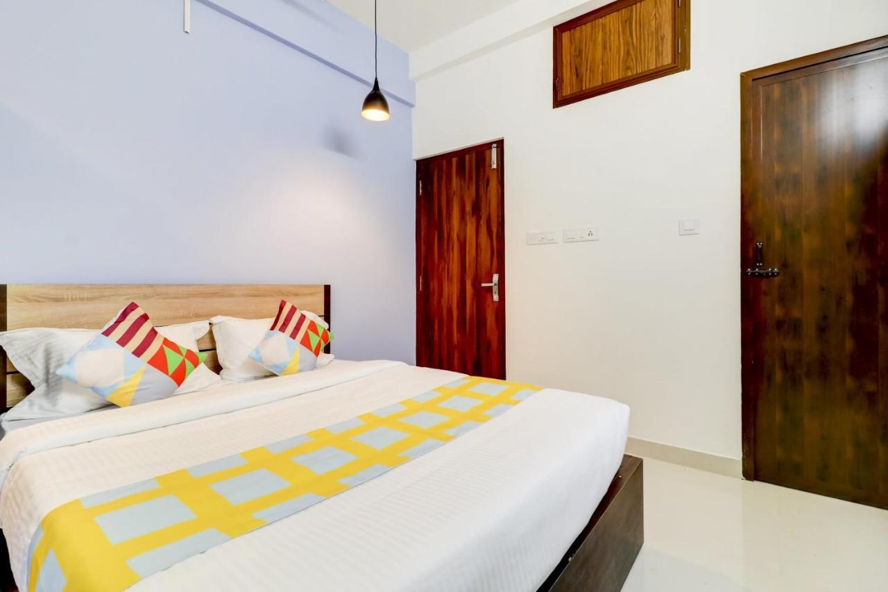 Oyo Home 78041 Luxurious Stay Sastha Homes Kozhikode Bagian luar foto