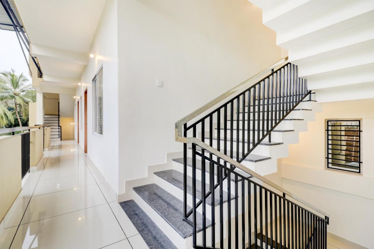 Oyo Home 78041 Luxurious Stay Sastha Homes Kozhikode Bagian luar foto